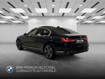 750d xDrive Limousine M Sport Standheizung AHK