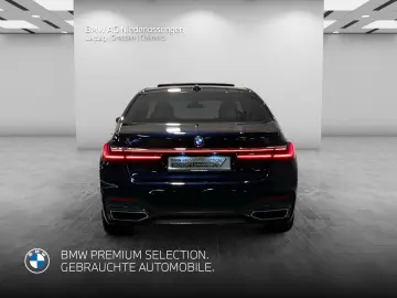 750d xDrive Limousine M Sport Standheizung AHK