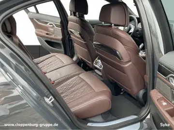 730d xDrive Limousine Head-Up+AHK+StHz+Navi+ACC
