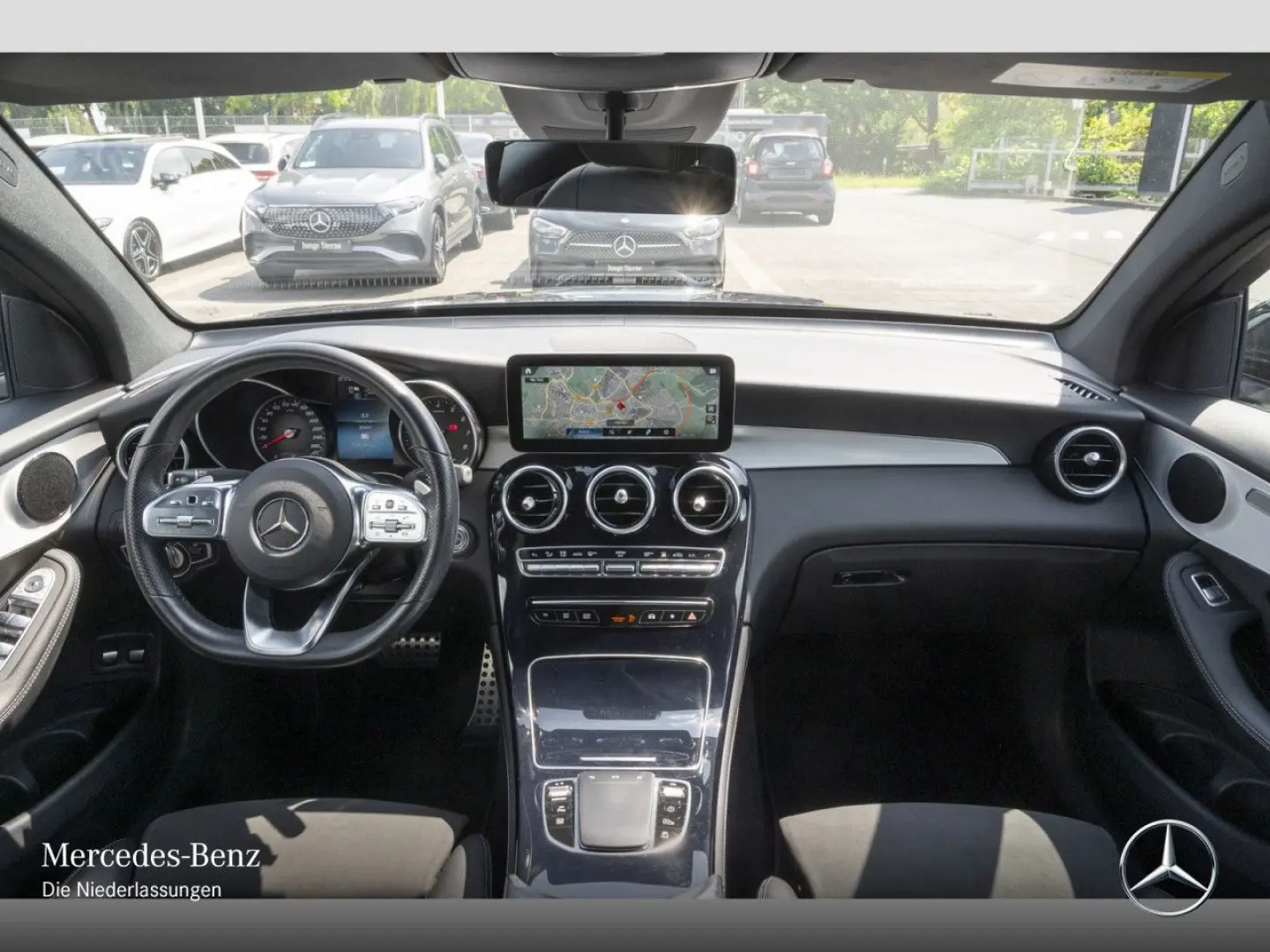 GLC 300 e 4M Coupé AMG/AHK/AdvInfo/RFK/LED