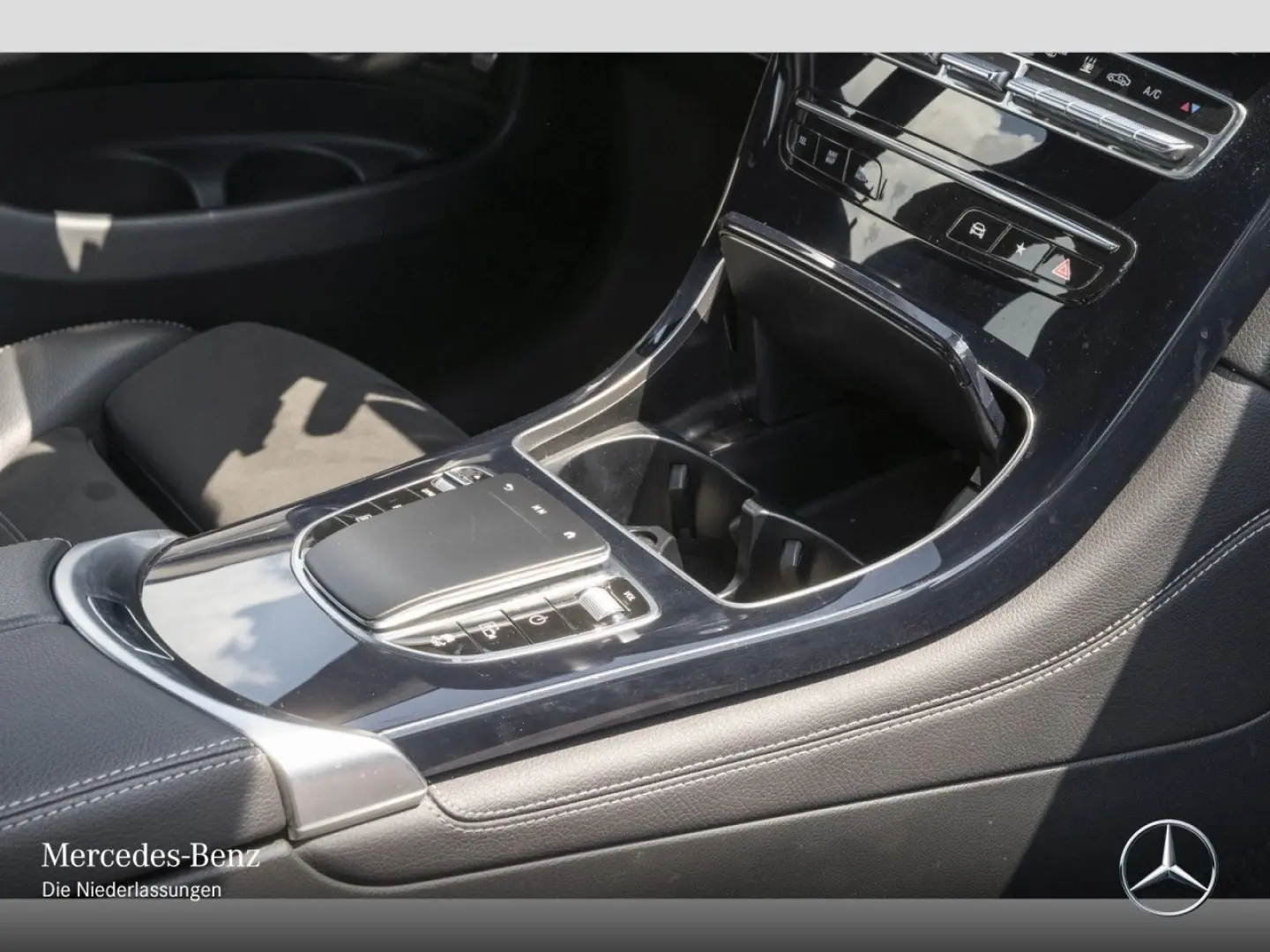 GLC 300 e 4M Coupé AMG/AHK/AdvInfo/RFK/LED