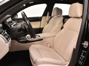 750Li xDrive - VOLL!!! B&W/LASER/AHK/TABLET/HUD
