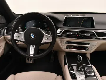 750Li xDrive - VOLL!!! B&W/LASER/AHK/TABLET/HUD