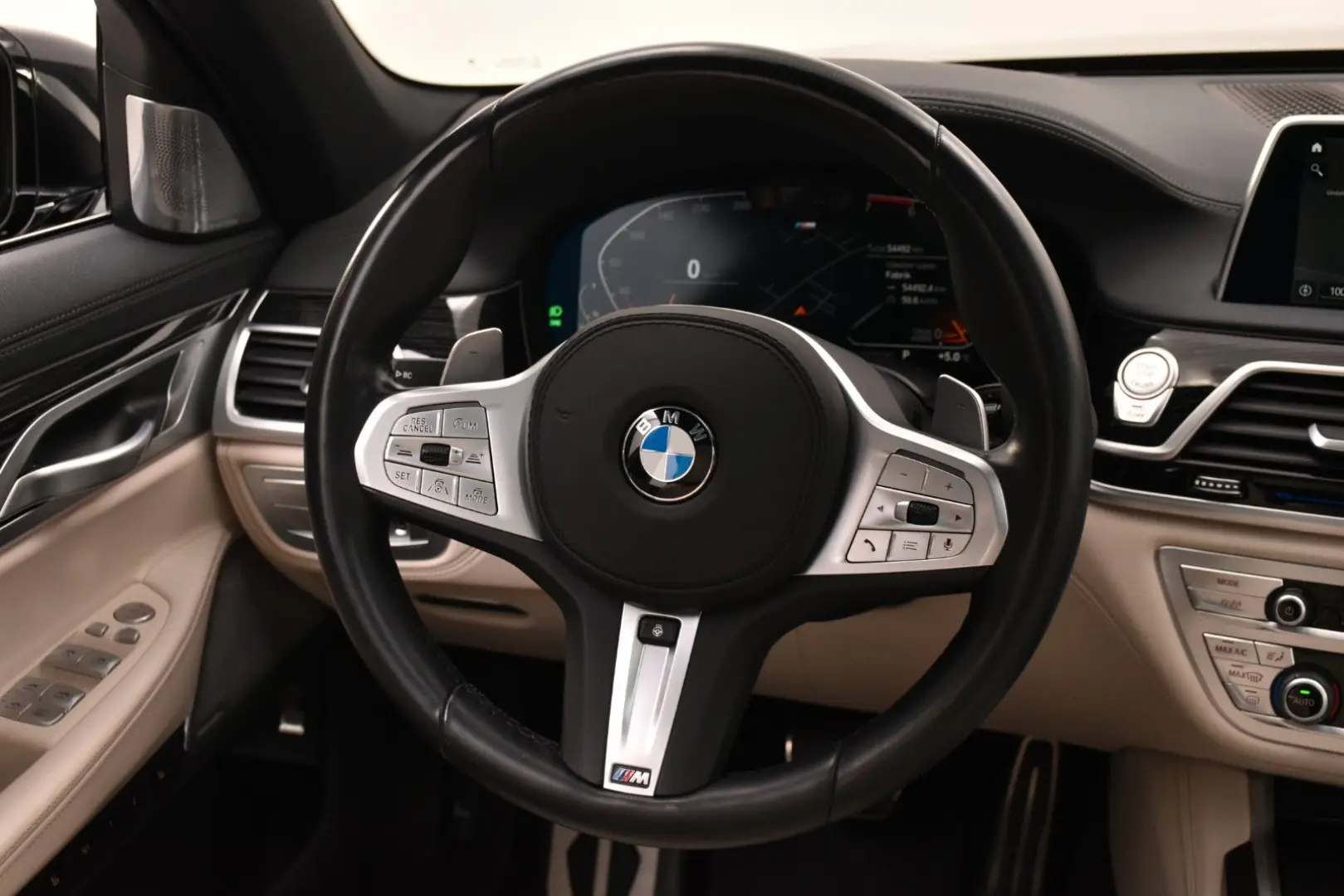 750Li xDrive - VOLL!!! B&W/LASER/AHK/TABLET/HUD