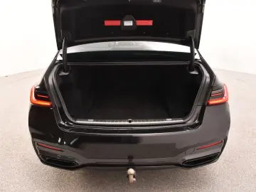 750Li xDrive - VOLL!!! B&W/LASER/AHK/TABLET/HUD