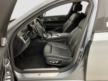 750Li xDrive Limousine M Sport Standheizung