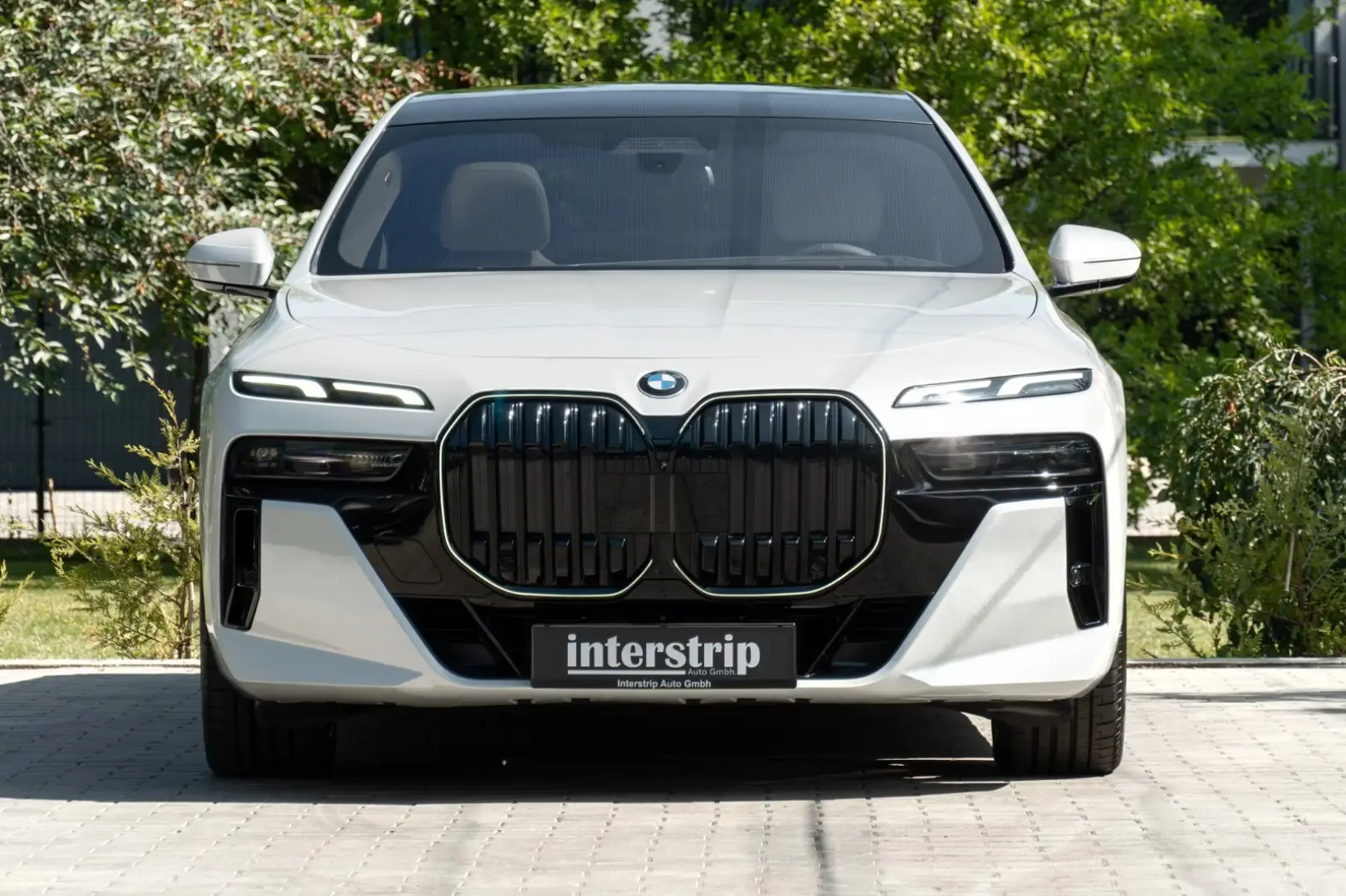 BMW 740 d xDrive M SPORT.SKY.LOUNGE.MASSAGE