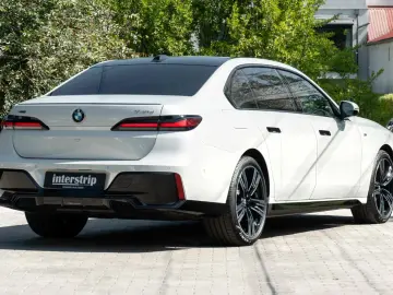 BMW 740 d xDrive M SPORT.SKY.LOUNGE.MASSAGE