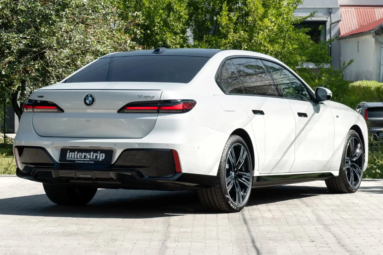 BMW 740 d xDrive M SPORT.SKY.LOUNGE.MASSAGE