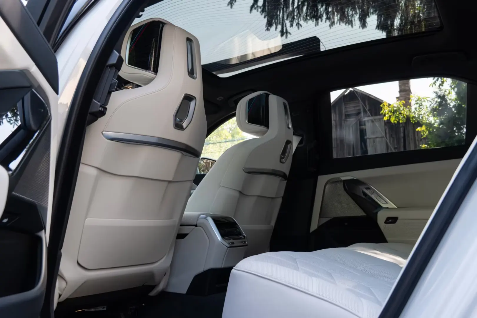 BMW 740 d xDrive M SPORT.SKY.LOUNGE.MASSAGE