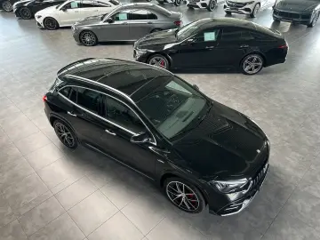 GLA 45 AMG S 4M+ DISTRONIC-AHK-PER.SITZ-PANORAMA