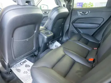 Volvo XC 60 2.0 D4 AWD Geartronic 