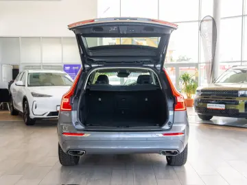 Volvo XC 60 2.0 D4 AWD Geartronic 