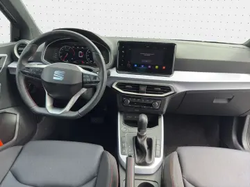 Arona 1.0 TSI DSG FR-Line*Navi*Kamera*SHZ*Digita
