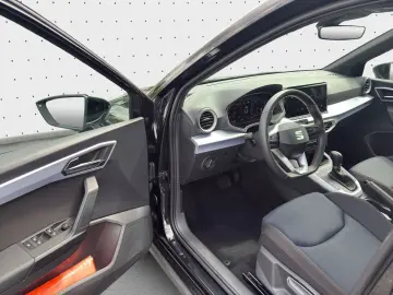 Arona 1.0 TSI DSG FR-Line*Navi*Kamera*SHZ*Digita
