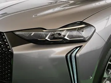 DS3 1.2 PT EAT8 Esprit de Voyage NEW 38.000 EUR