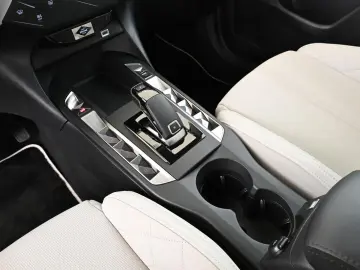 DS3 1.2 PT EAT8 Esprit de Voyage NEW 38.000 EUR