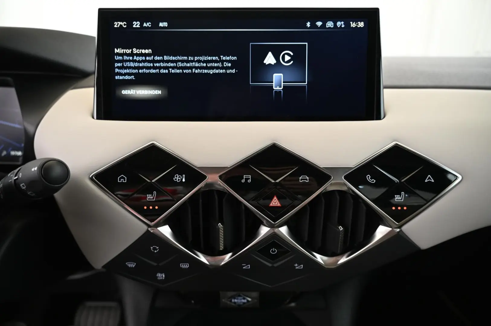 DS3 1.2 PT EAT8 Esprit de Voyage NEW 38.000 EUR