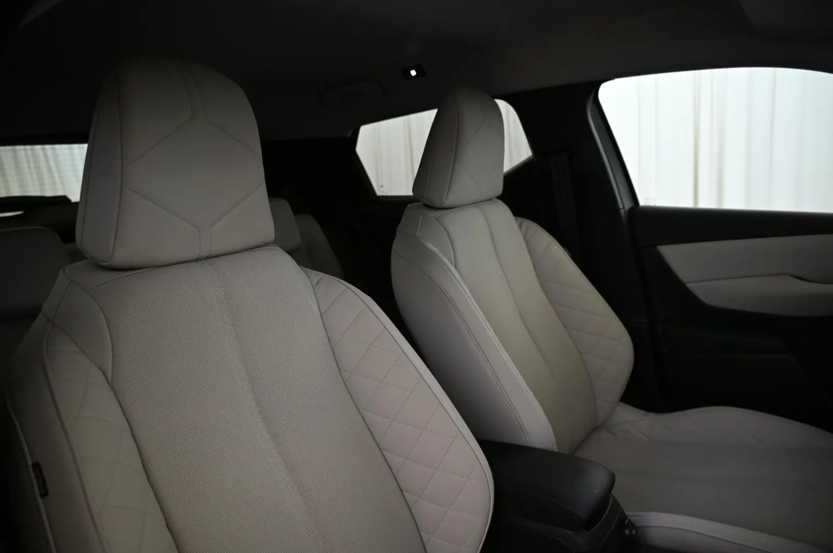 DS3 1.2 PT EAT8 Esprit de Voyage NEW 38.000 EUR