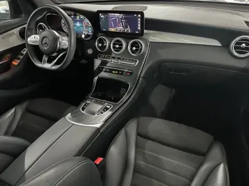 GLC 300 de 4Matic*AMG-LINE*PANO*KAMERA*NIGHT*LED