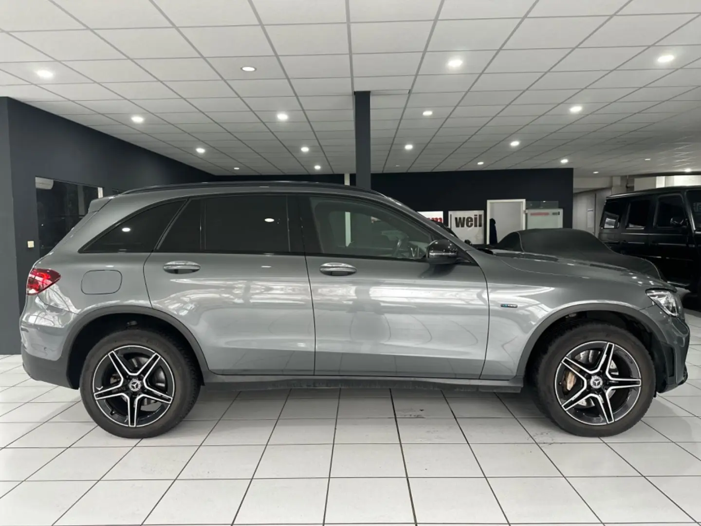 GLC 300 de 4Matic*AMG-LINE*PANO*KAMERA*NIGHT*LED