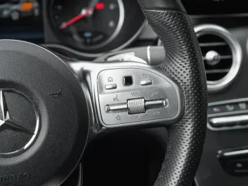 GLC 300 de 4M AMG Panorama Kamera Burmester AHK
