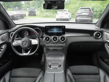 GLC 300 de 4M AMG Panorama Kamera Burmester AHK
