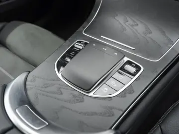 GLC 300 de 4M AMG Panorama Kamera Burmester AHK