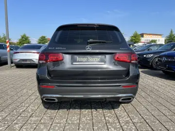 GLC 300de 4M AMG+AHK+MULTIB+PANO+KAM+TOTWINKEL