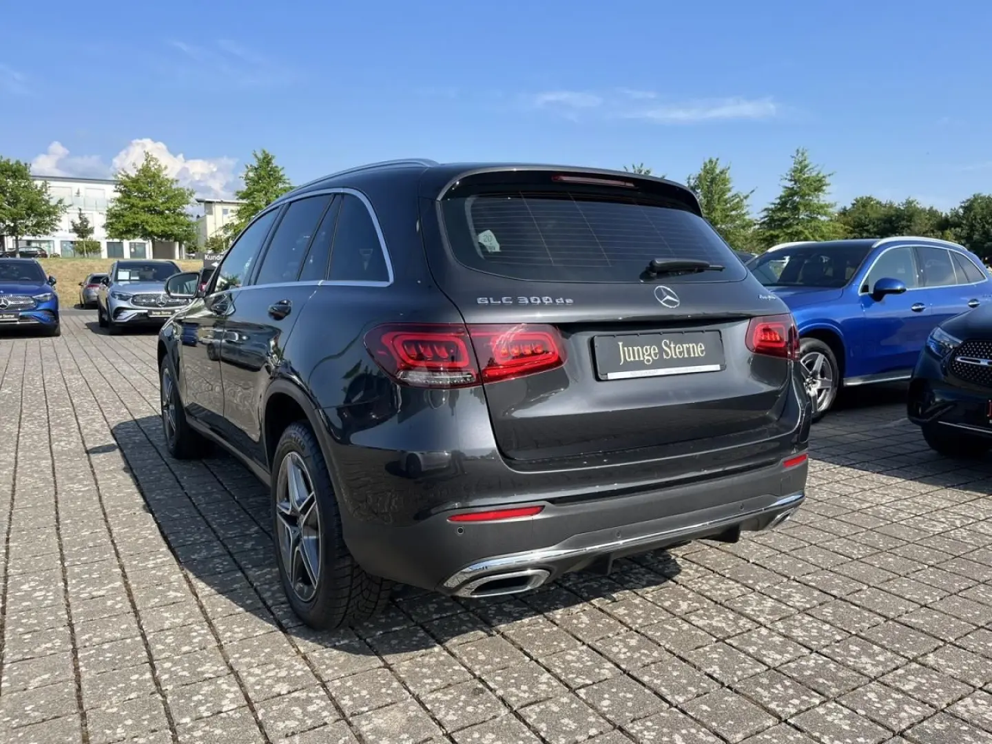 GLC 300de 4M AMG+AHK+MULTIB+PANO+KAM+TOTWINKEL