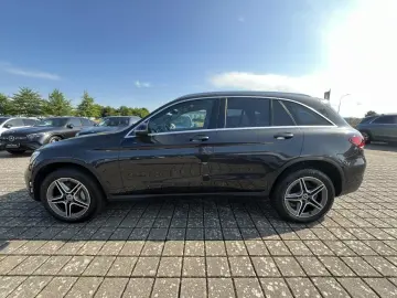 GLC 300de 4M AMG+AHK+MULTIB+PANO+KAM+TOTWINKEL