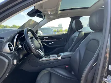 GLC 300de 4M AMG+AHK+MULTIB+PANO+KAM+TOTWINKEL