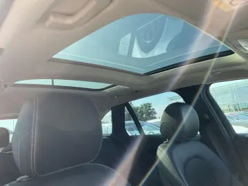 GLC 300de 4M AMG+AHK+MULTIB+PANO+KAM+TOTWINKEL