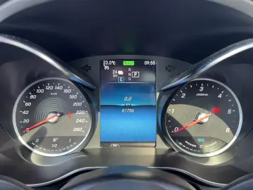GLC 300de 4M AMG+AHK+MULTIB+PANO+KAM+TOTWINKEL
