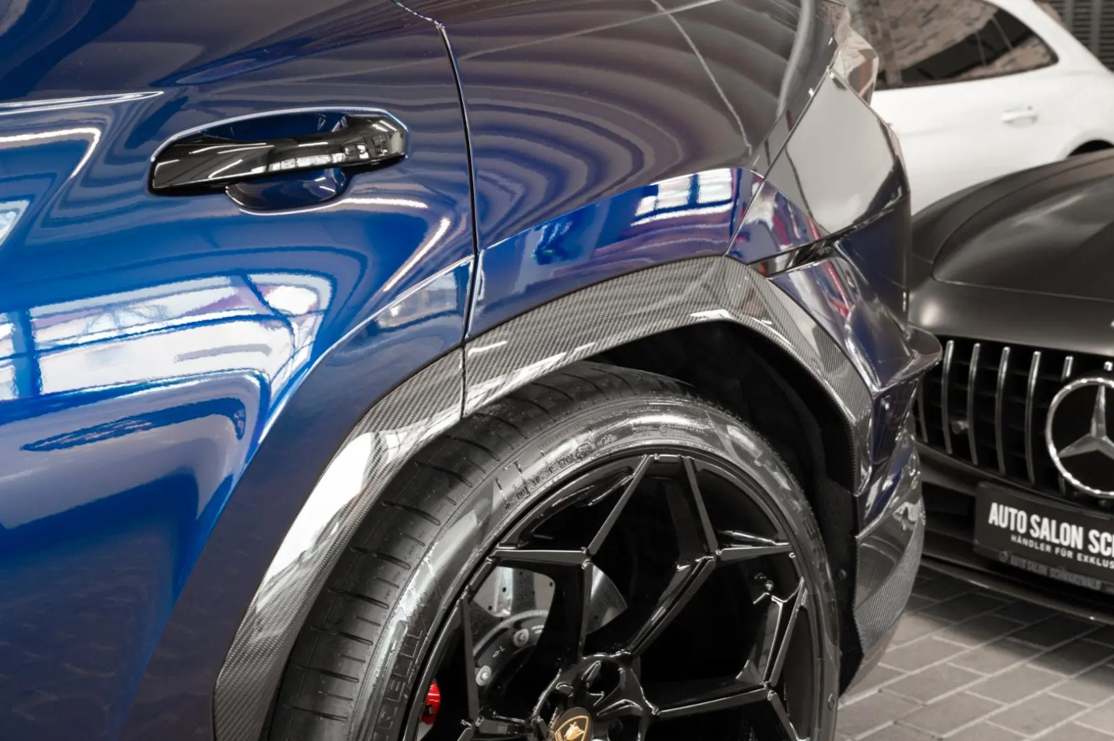 Urus Performante|FULL CARBON|AKRAPOVIC|B&O|VOLL