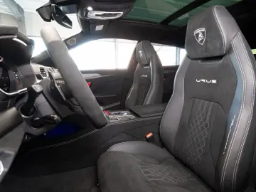 Urus Performante|FULL CARBON|AKRAPOVIC|B&O|VOLL