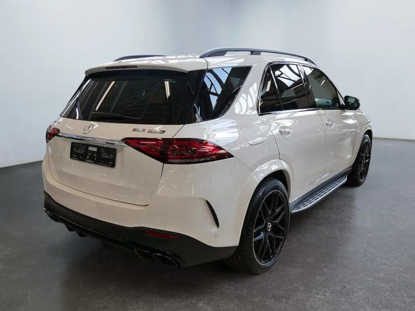 GLE 63 AMG S 4M+ NIGHT BURM DISTR DRIVERS PANO