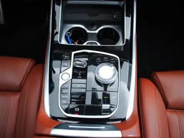 X7 xDrive M60i (G07) *Laser*ACC*360°*Massage*HUD