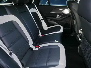 GLE 63 AMG S 4M+Coupé+HUD+PANO+STANDH+MASSAGE