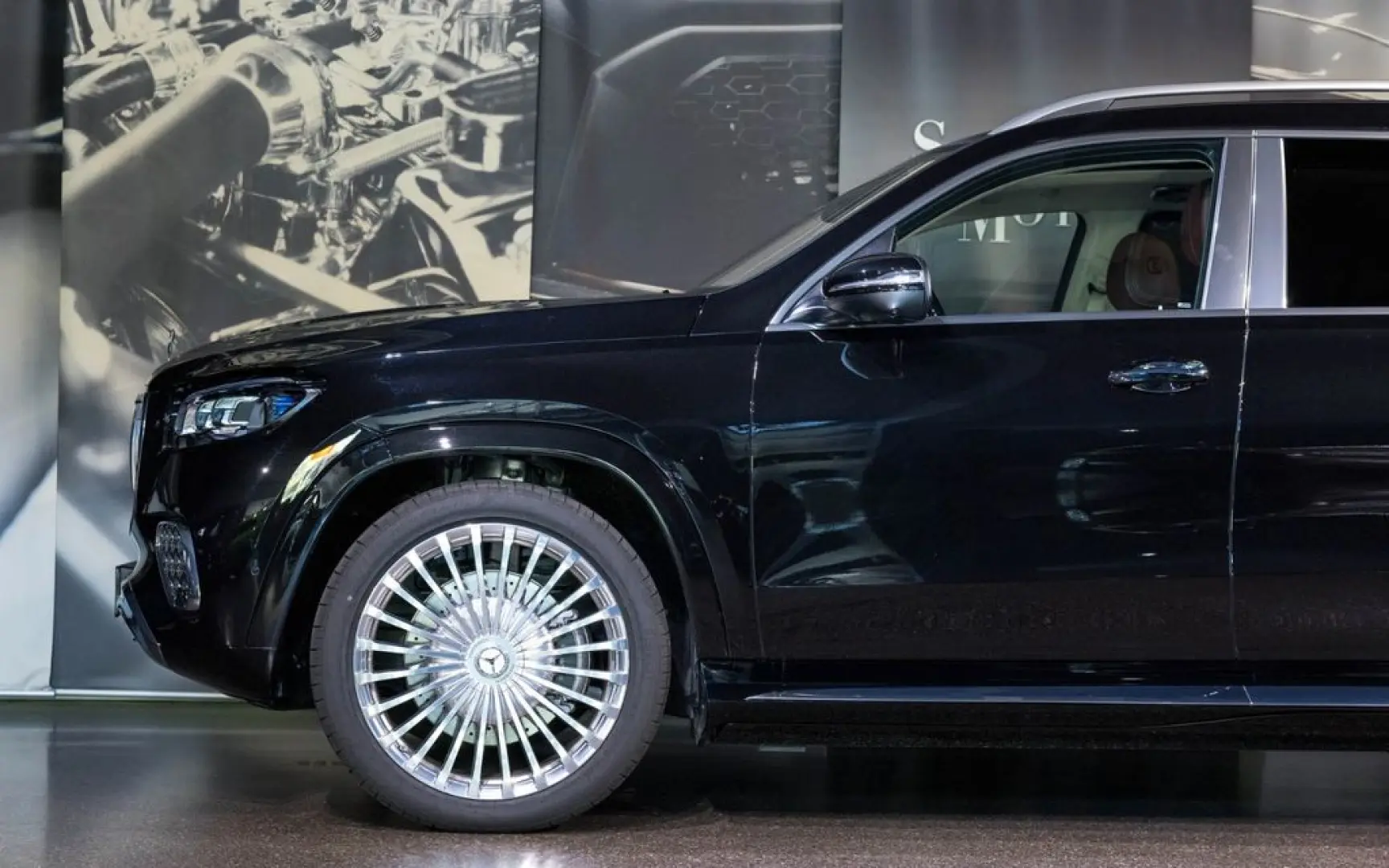 Mercedes-Benz MAYBACH GLS 600 | E-ACTIVE-BODY | PROD.2025
