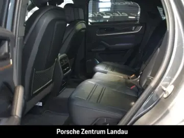 Cayenne Turbo E-Hybrid Coupe Burmester Head-Up