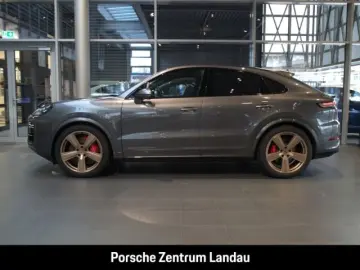 Cayenne Turbo E-Hybrid Coupe Burmester Head-Up
