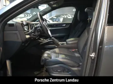 Cayenne Turbo E-Hybrid Coupe Burmester Head-Up