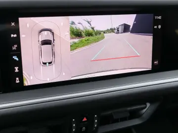 Cayenne Turbo E-Hybrid Burmester LED-Matrix