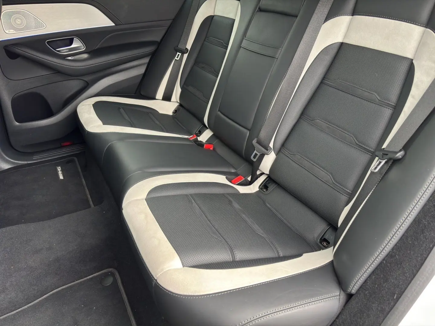 GLE 63 S AMG PREM+NIGHT+PANO+HUD+SITZKLIMA+BURME