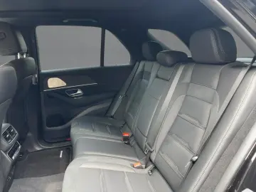 GLE 63 S 4M+ AMG/Night/Pano/360°/HuD/22''