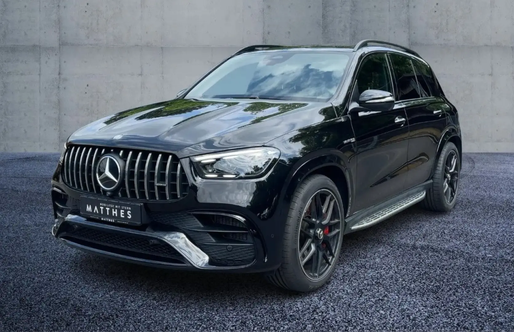 GLE 63 S 4M  AMG Night Pano 360  HuD 22''