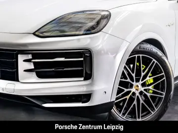 Cayenne E-Hybrid BOSE Sportabgas HD-Matrix Panor