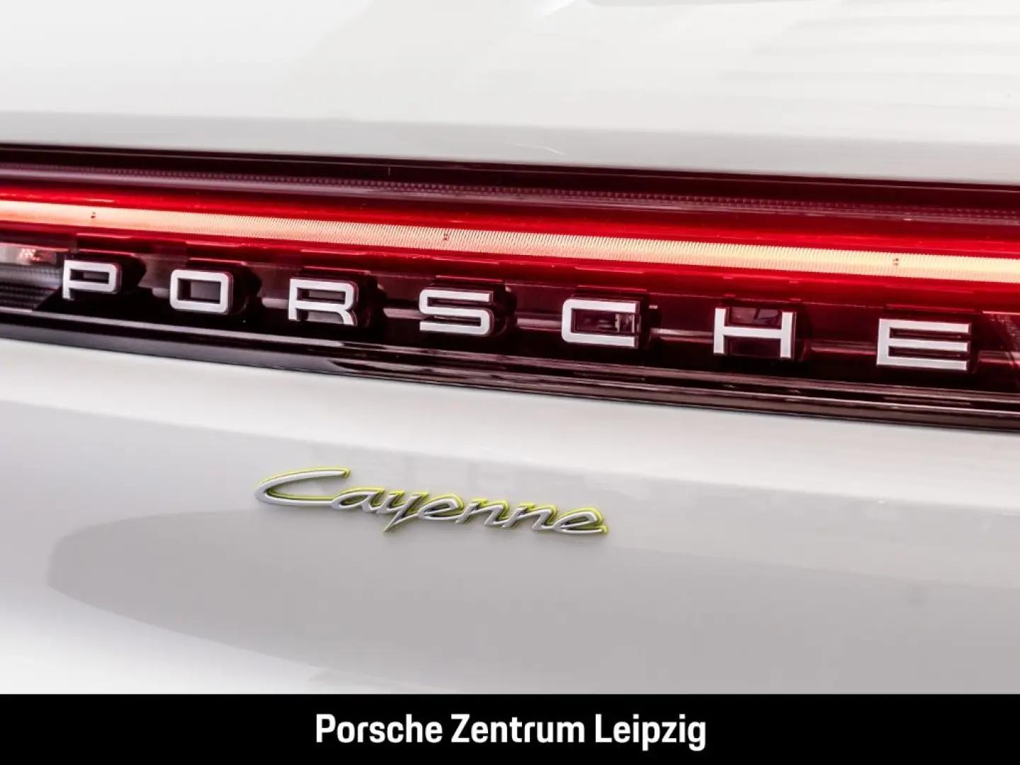 Cayenne E-Hybrid BOSE Sportabgas HD-Matrix Panor