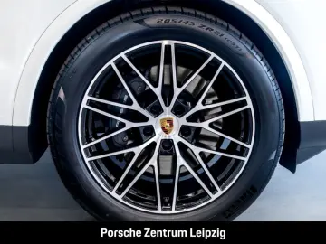 Cayenne E-Hybrid SportChrono Matrix BOSE 360Grad